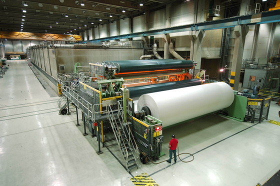 Machine de fabrication de papier du petit pain enorme A4 40g/m2 2400 millimètres de paille de blé