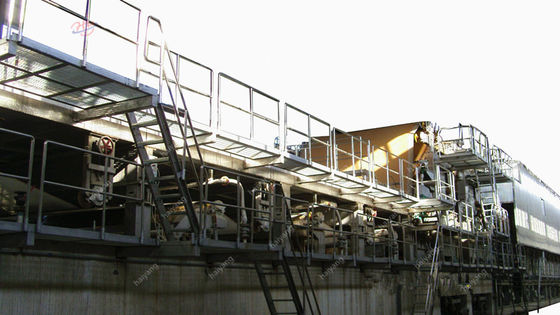 2400mm 100m/Min Kraft Paper Making Machinery pour le papier de tuyautage