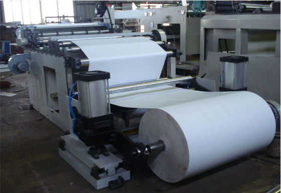 NOUVEAUX petits pains de moulin de papier hygiénique de tissu à échelle réduite faisant la machine en Chine