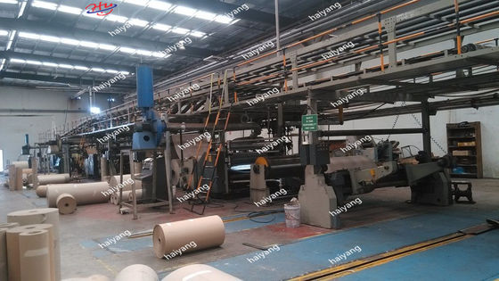 La fabrication de plat de papier d'OEM emballage réutilisant la machine 500T/D a ridé