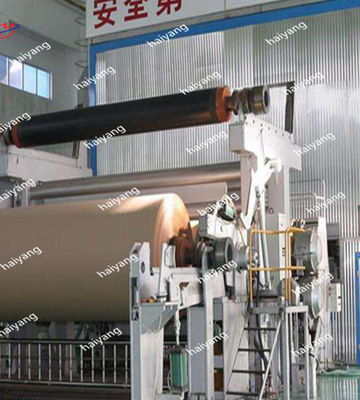 machines 500T de moulin de fabrication de papier de Fourdrinier de 1092mm Papier d'emballage/réutilisation carton de D