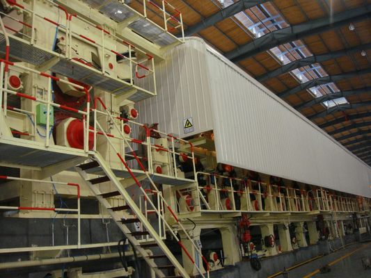 5000mm Papier d'emballage et industrie ondulée de la machine 350t de fabrication de papier