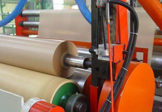 Production de papier de métier à grande vitesse collant l'équipement de calandrement 300g/㎡ de machine
