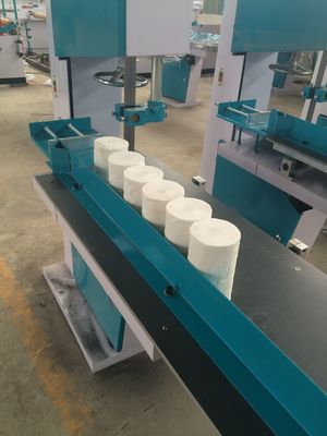 Maxi Roll Toilet Tissue Rewinding de relief automatique collent petit Bobbin Paper Manufacturing Machine