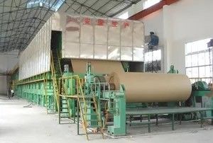 Machines de fabrication de papier d'emballage de tube du fil 10T/D ridées pour la production de moulin