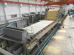 Réutilisation de fabrication de papier de rebut de machines de papier d'OCC emballage
