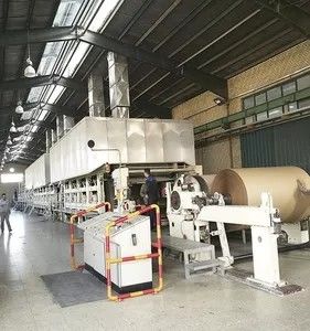machine duplex de fabrication de papier de 1575mm revêtement 280m/minute de conseil blanc