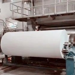 papier hygiénique de pâte de bois de 2400mm faisant la machine 300m/Min