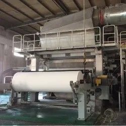 Machine de fabrication de papier de soie de soie de petit pain enorme avec le dessiccateur de 3200mm