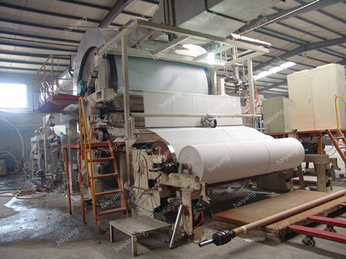 Papier hygiénique de serviette de cuisine faisant la machine 	les déchets utilisés par 3600mm réutilisent la réduction en pulpe