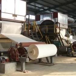 Rouleau de papier hygiénique de réutilisation de bourre de coton faisant la machine 6T/D 120m/Min